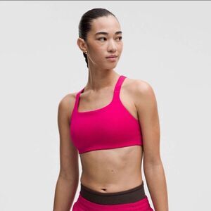 Lululemon Ultralu Square-Neck Workout Bra *Medium Support, B/C Cup
Passionate